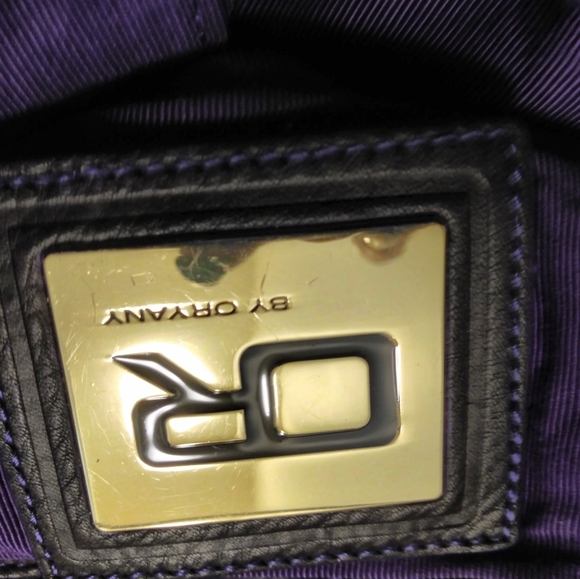 Handbag - Picture 4 of 8